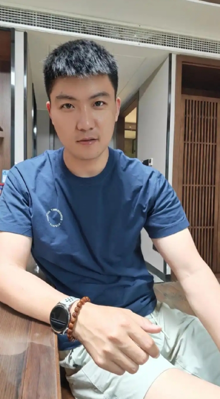 大鹏展翅的第一张照片--青海王婆说媒